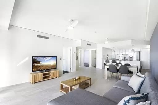 Broadbeach, Broadbeach - Thumbnail 4