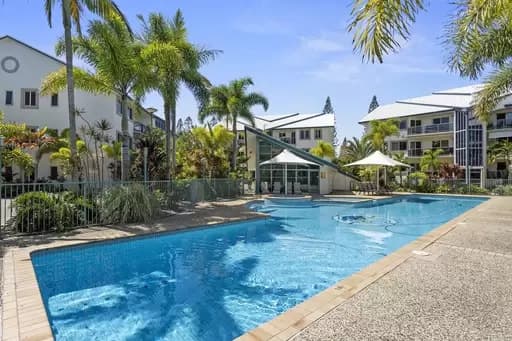 Raby Bay, Raby Bay - Image 1