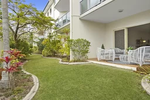Raby Bay, Raby Bay - Thumbnail 2