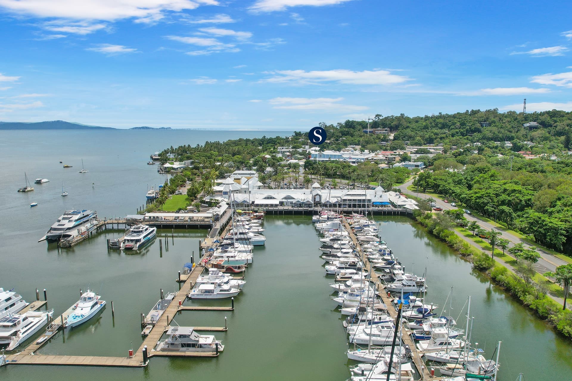 Port Douglas, Port Douglas - Thumbnail 6