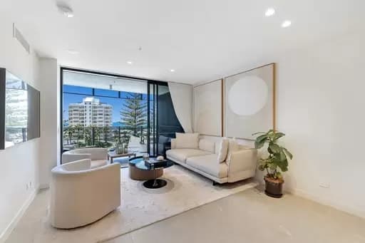 Broadbeach, Broadbeach - Thumbnail 4