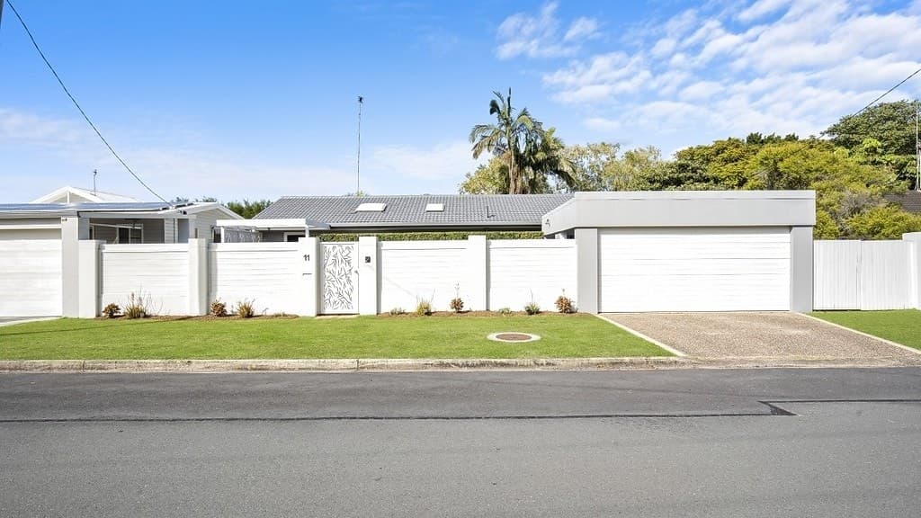 Bundall, Bundall - Image 1