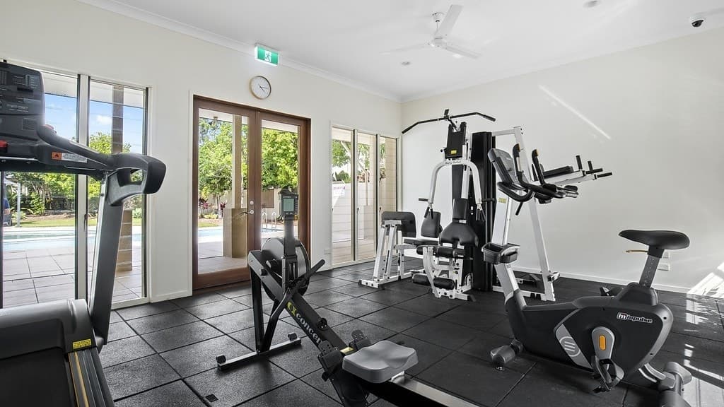 Robina, Robina - Image 1