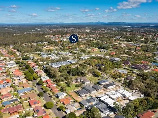 Stretton, Stretton - Image 1