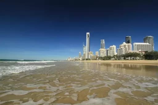 Main Beach, Main Beach - Thumbnail 2