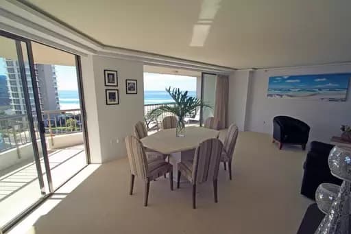 Main Beach, Main Beach - Thumbnail 5