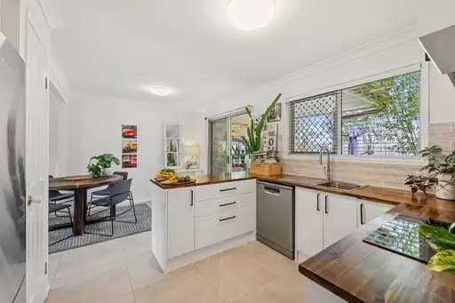 Coomera, Coomera - Image 1