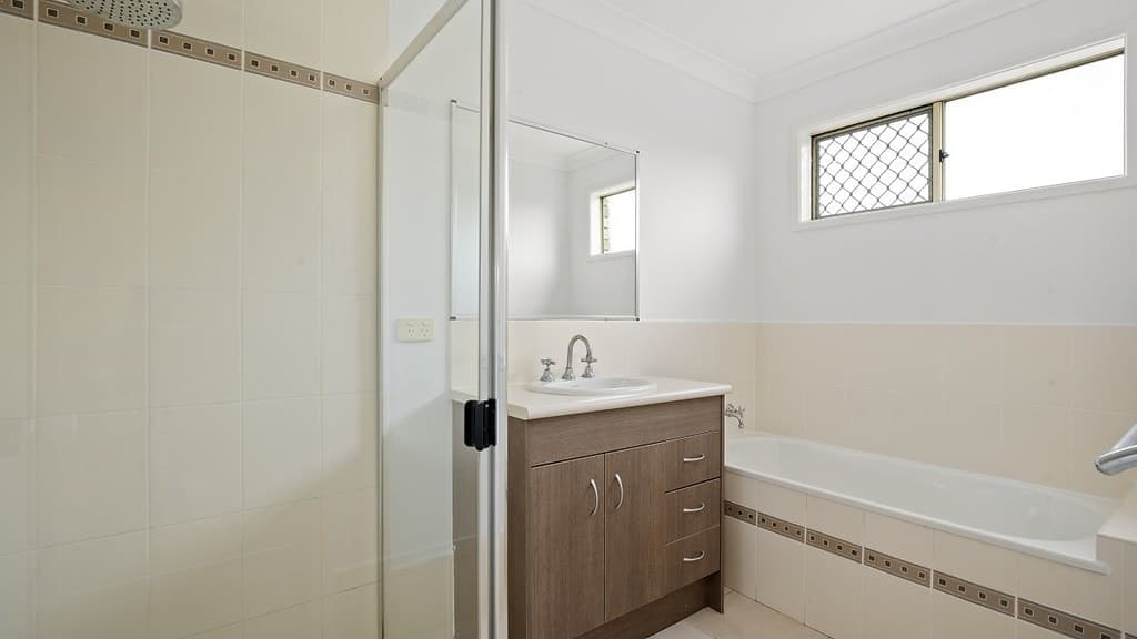 Upper Coomera, Upper Coomera - Image 1