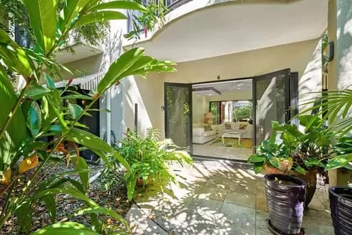 Port Douglas, Port Douglas - Image 1
