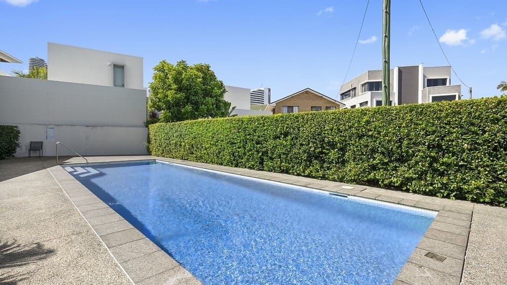 Broadbeach Waters, Broadbeach Waters - Image 1