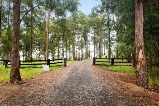Yungaburra, Yungaburra - Thumbnail 2