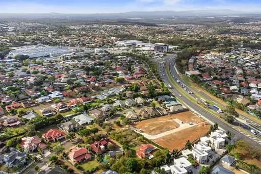 Sunnybank Hills, Sunnybank Hills - Thumbnail 3