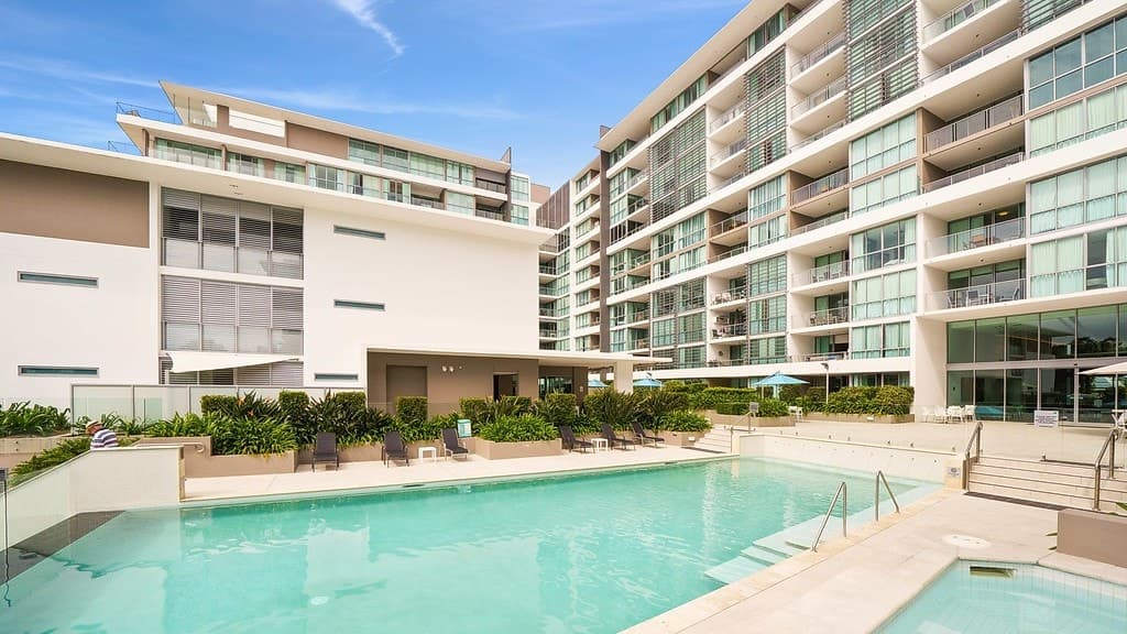 Broadbeach Waters, Broadbeach Waters - Image 1
