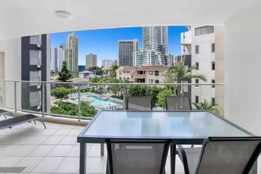 Surfers Paradise, Surfers Paradise - Image 1
