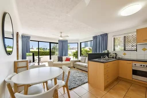 Surfers Paradise, Surfers Paradise - Image 1