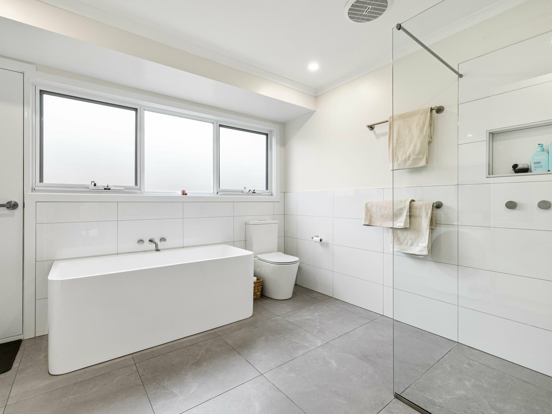 8 Reid Street, Bairnsdale, Bairnsdale - Thumbnail 6