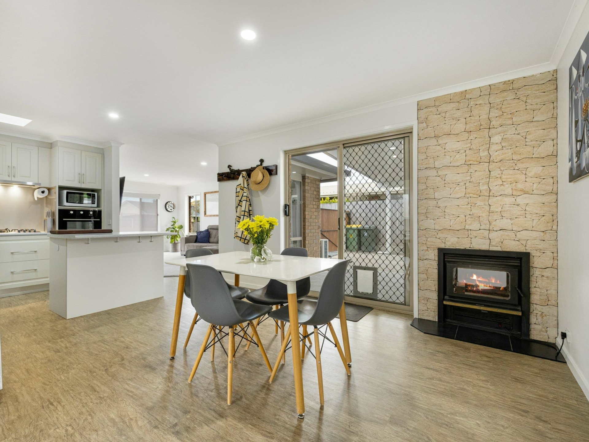 8 Reid Street, Bairnsdale, Bairnsdale - Thumbnail 8