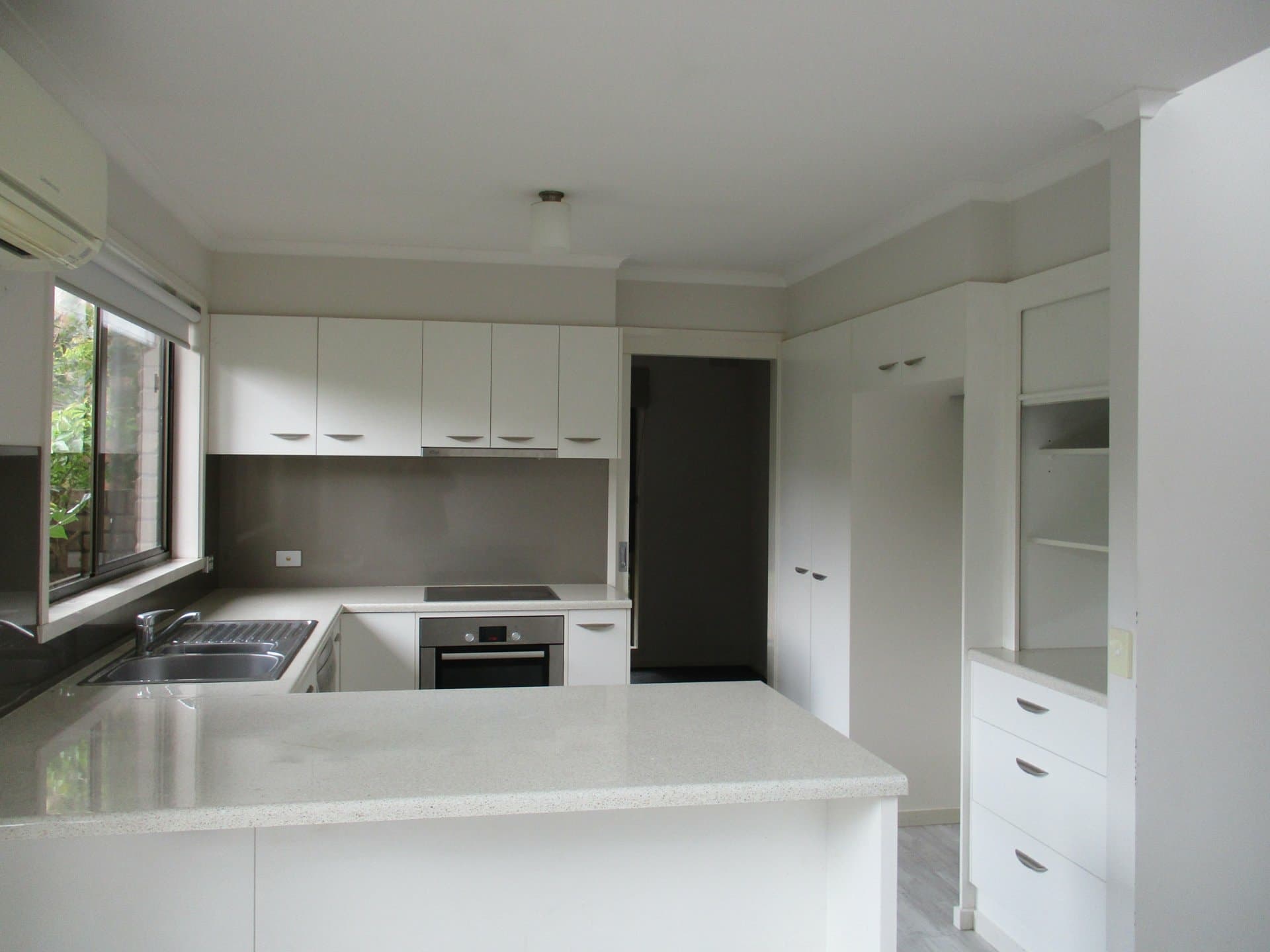 19 Allison Court, Bairnsdale, Bairnsdale - Thumbnail 2
