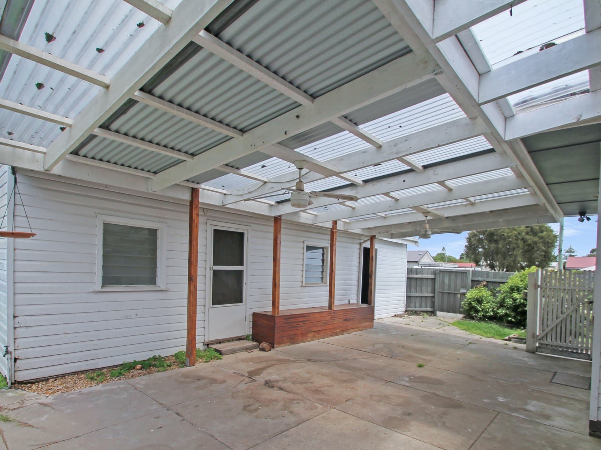 17 Ross Street, Bairnsdale, Bairnsdale - Thumbnail 8