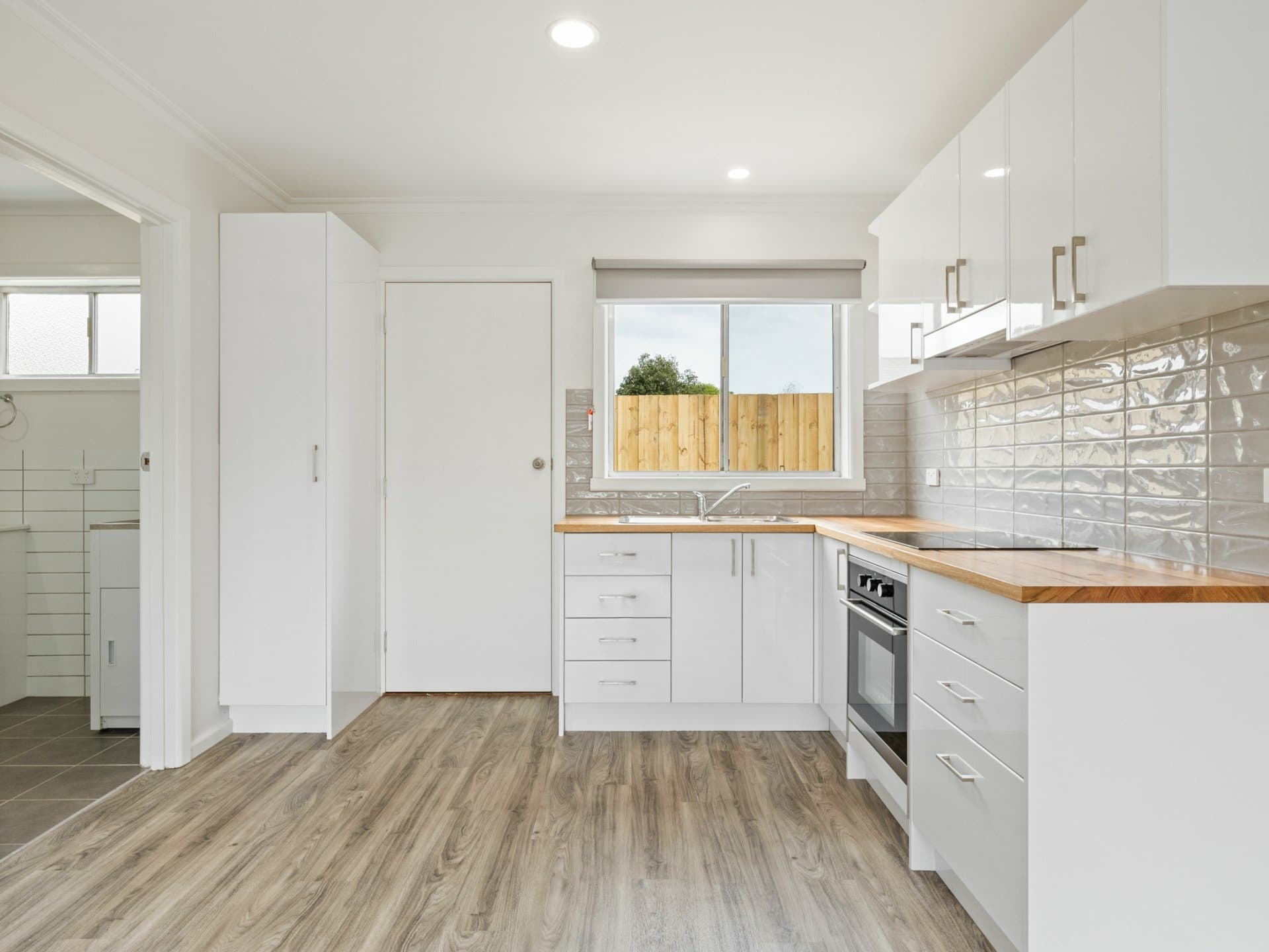 Unit 4/4 Grosvenor Court, Bairnsdale, Bairnsdale - Thumbnail 4