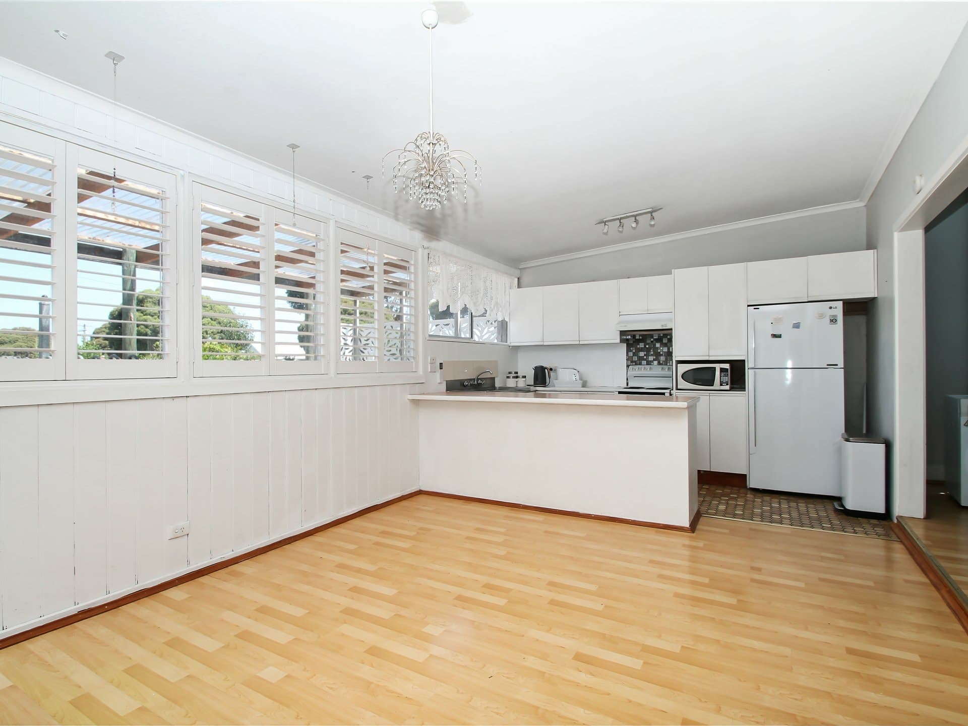 87 Pearson Street, Bairnsdale, Bairnsdale - Thumbnail 3