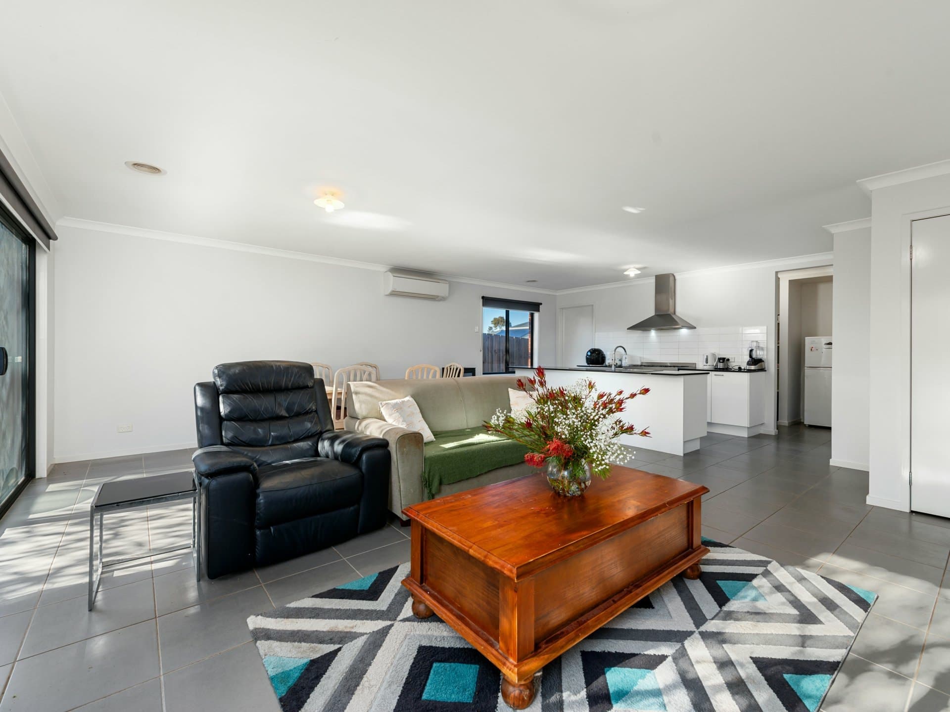 18 B Kollmorgen Place, Bairnsdale, Bairnsdale - Thumbnail 4