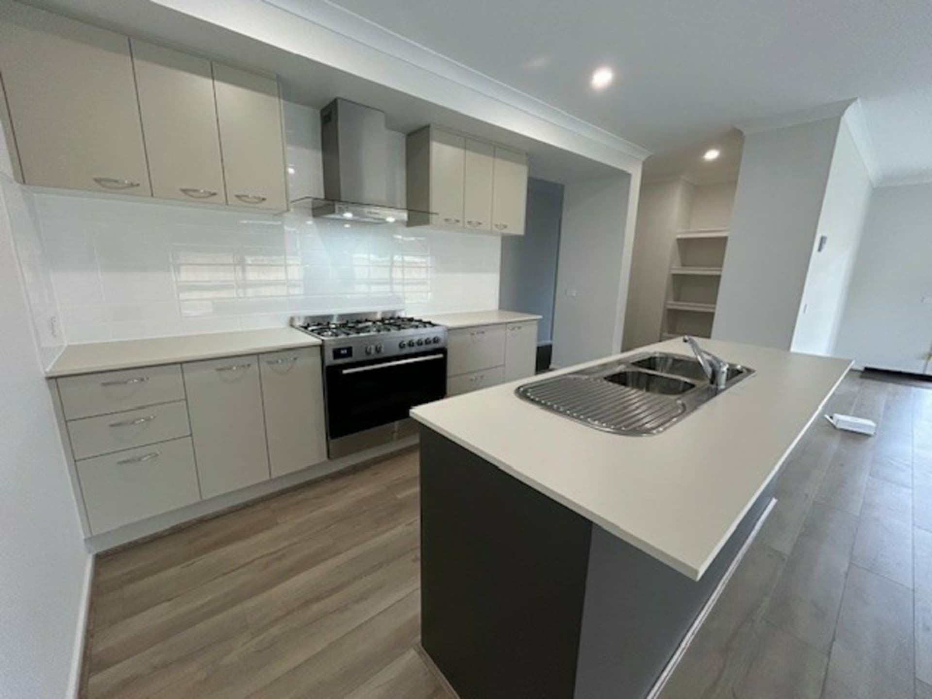 36 Grassbird Street, Bairnsdale, Bairnsdale - Thumbnail 3