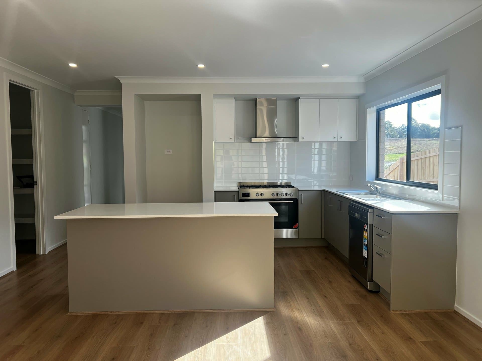 90 Hebe Way, Bairnsdale, Bairnsdale - Thumbnail 6