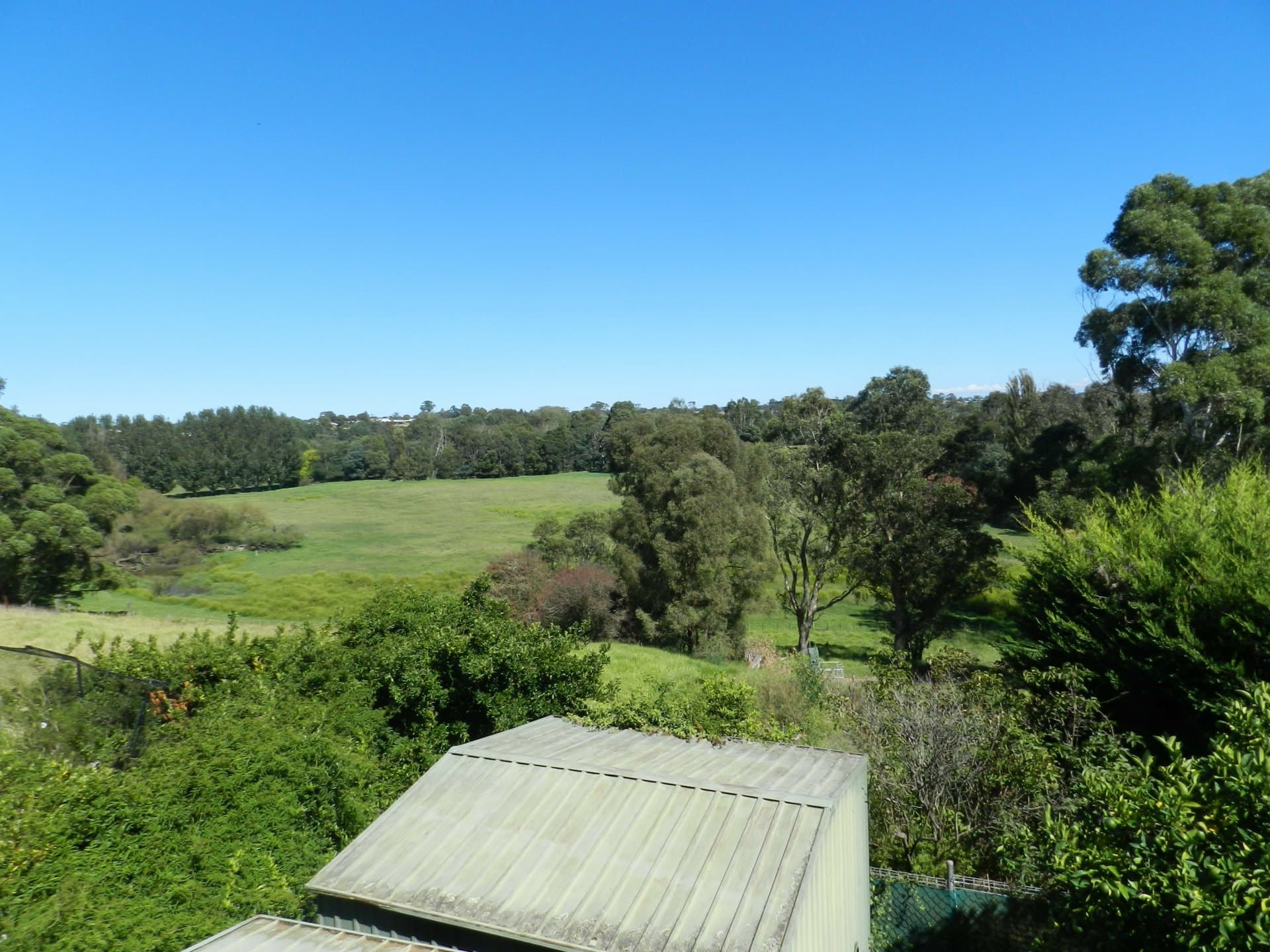 48 Calvert Street, Bairnsdale, Bairnsdale - Thumbnail 2
