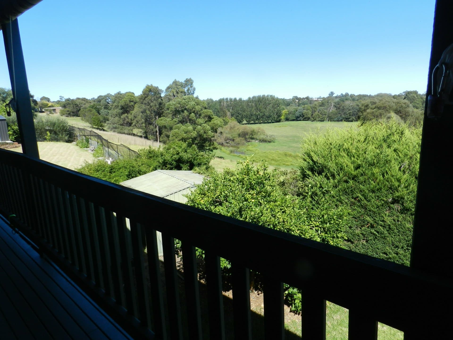 48 Calvert Street, Bairnsdale, Bairnsdale - Thumbnail 3