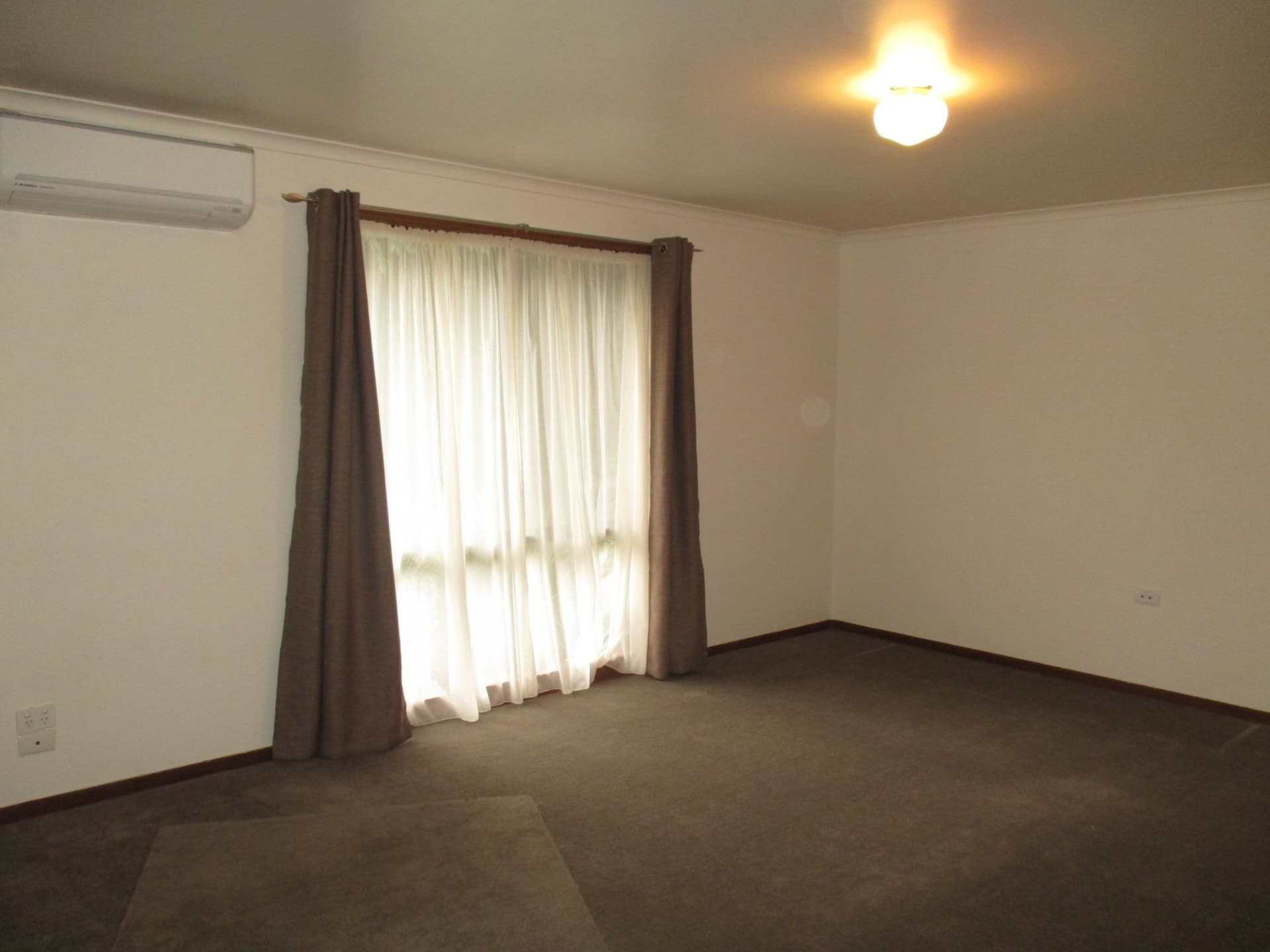 Unit 3/45 Princes Highway, Bairnsdale, Bairnsdale - Thumbnail 3