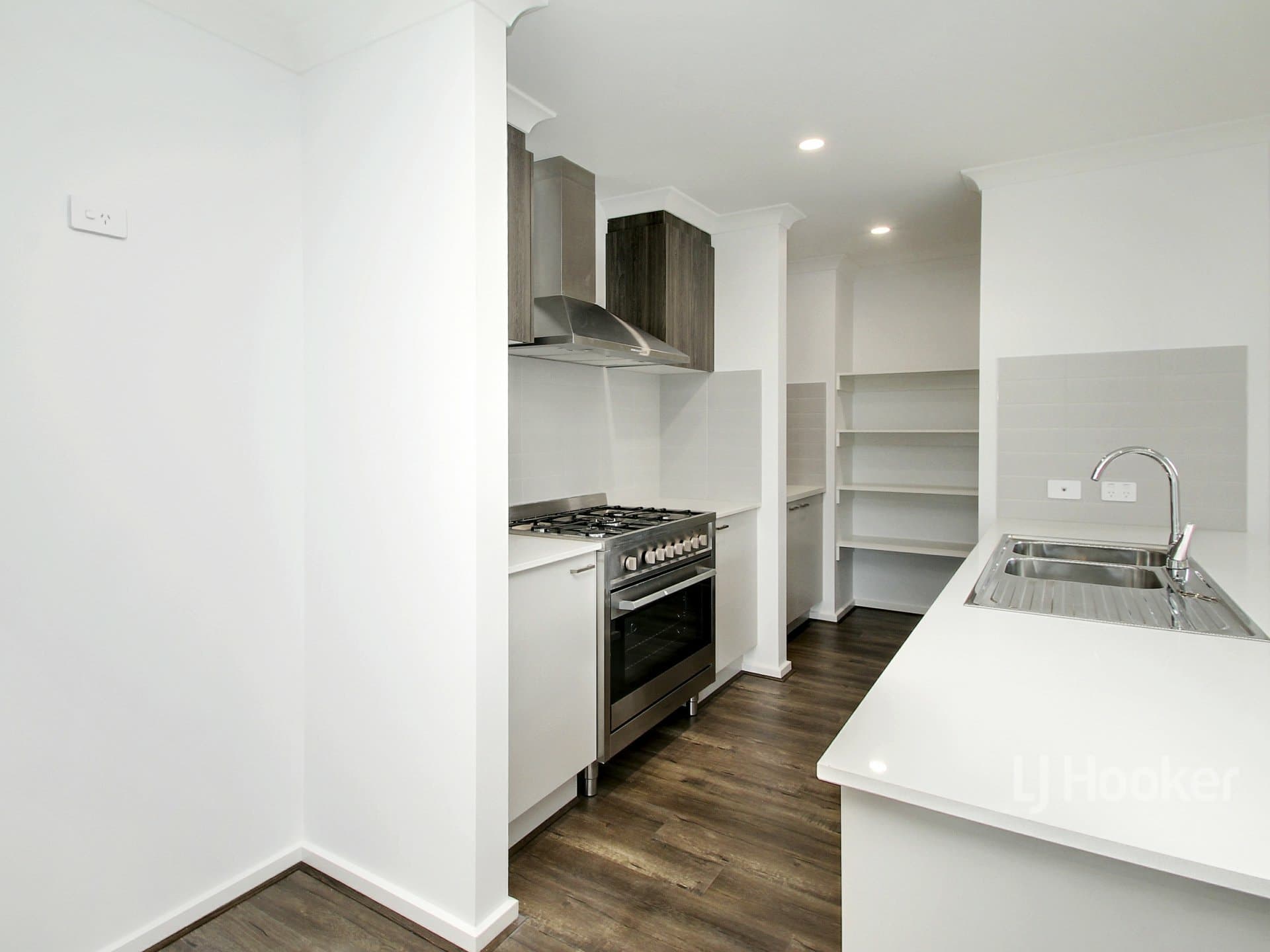 3/17 Macrae Street, Bairnsdale, Bairnsdale - Thumbnail 3