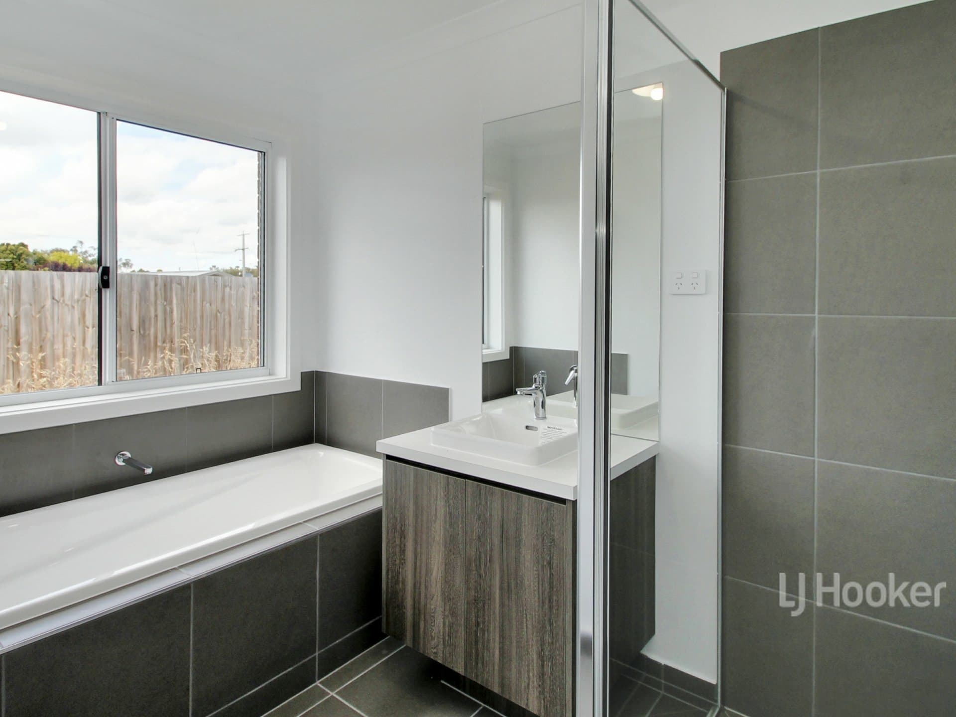 3/17 Macrae Street, Bairnsdale, Bairnsdale - Thumbnail 5
