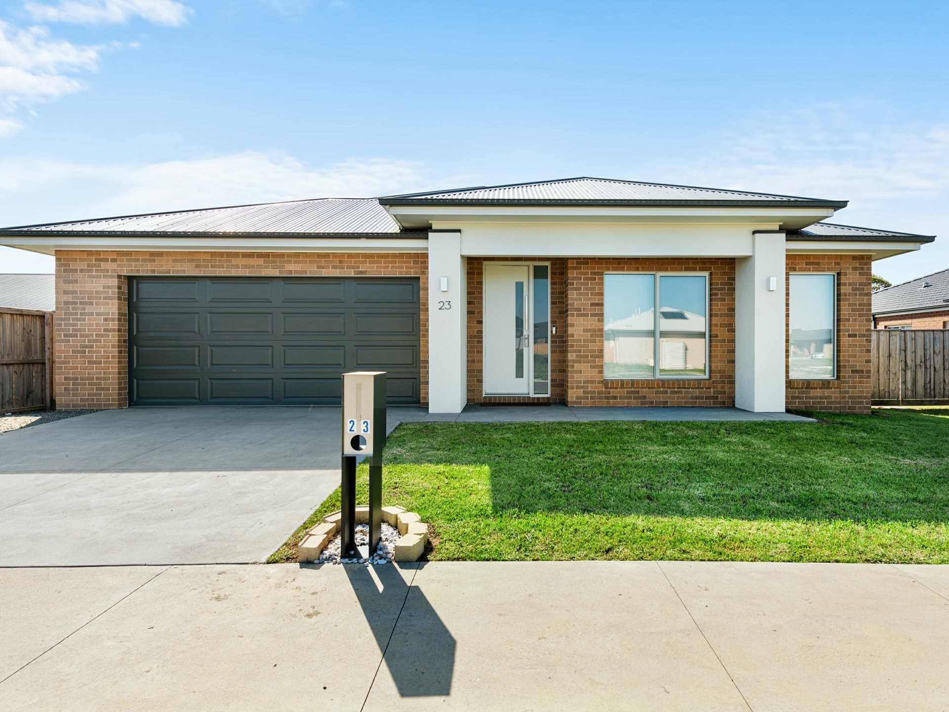 23 Whistler Drive, Bairnsdale, Hillside - Thumbnail 2