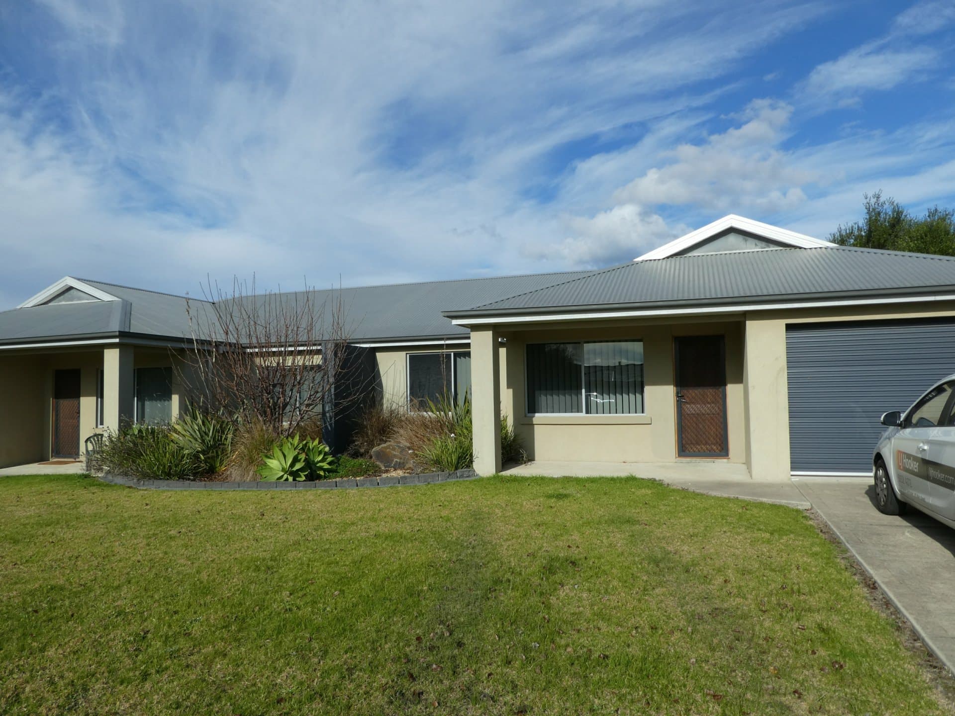 11B Barton Place, Bairnsdale, Bairnsdale - Thumbnail 2