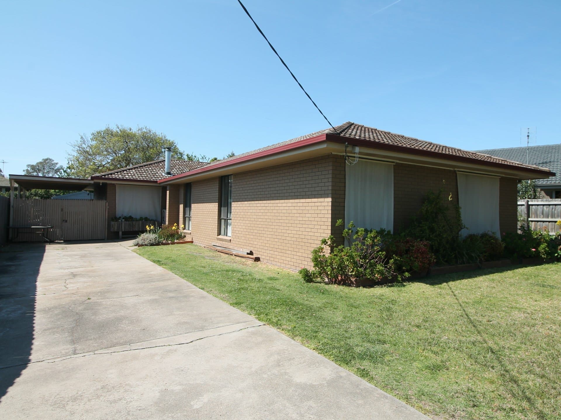 65 Ballantine Street, Bairnsdale, Bairnsdale - Thumbnail 2