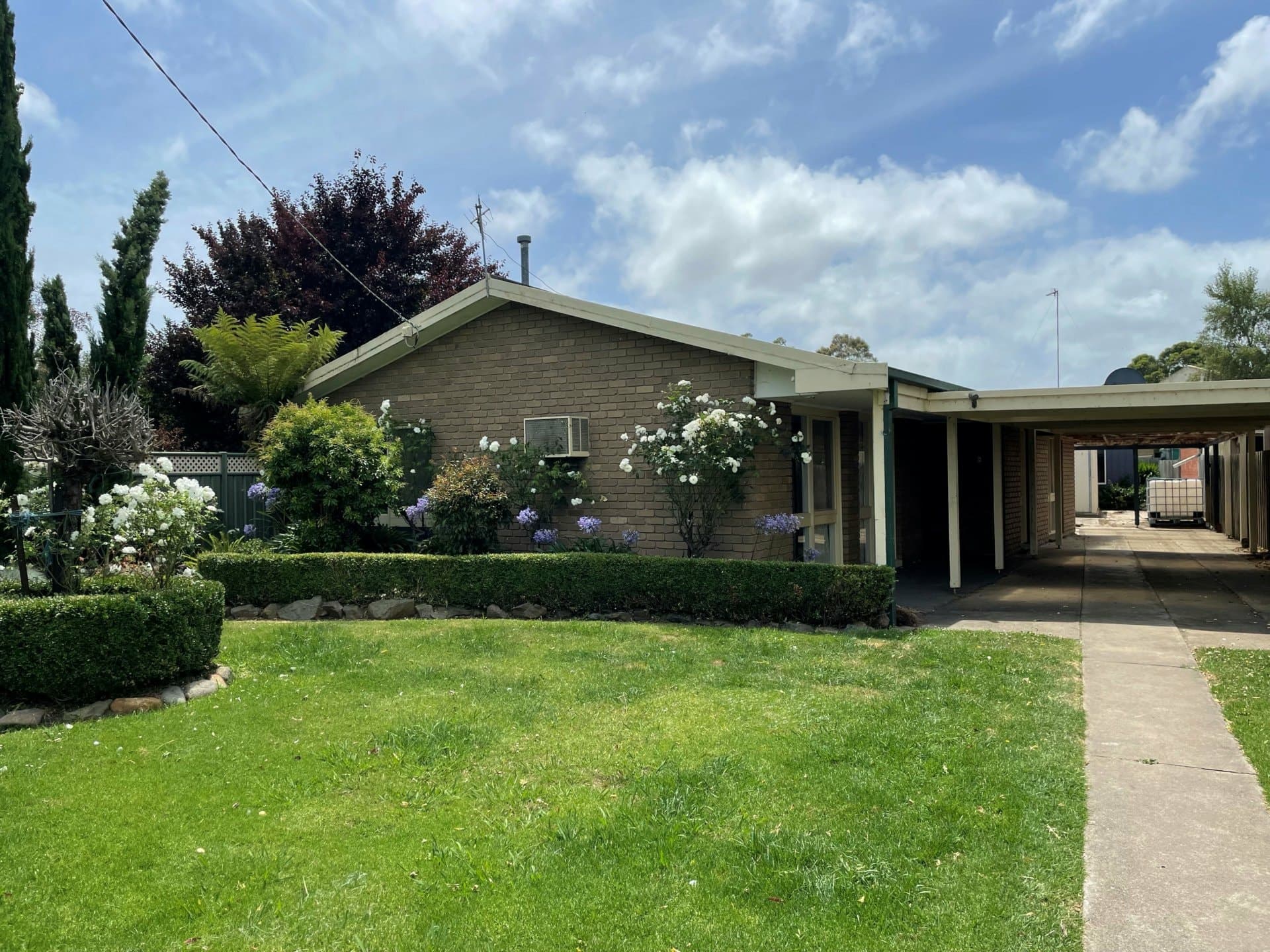 52 Drevermann Street, Bairnsdale, Bairnsdale - Thumbnail 2