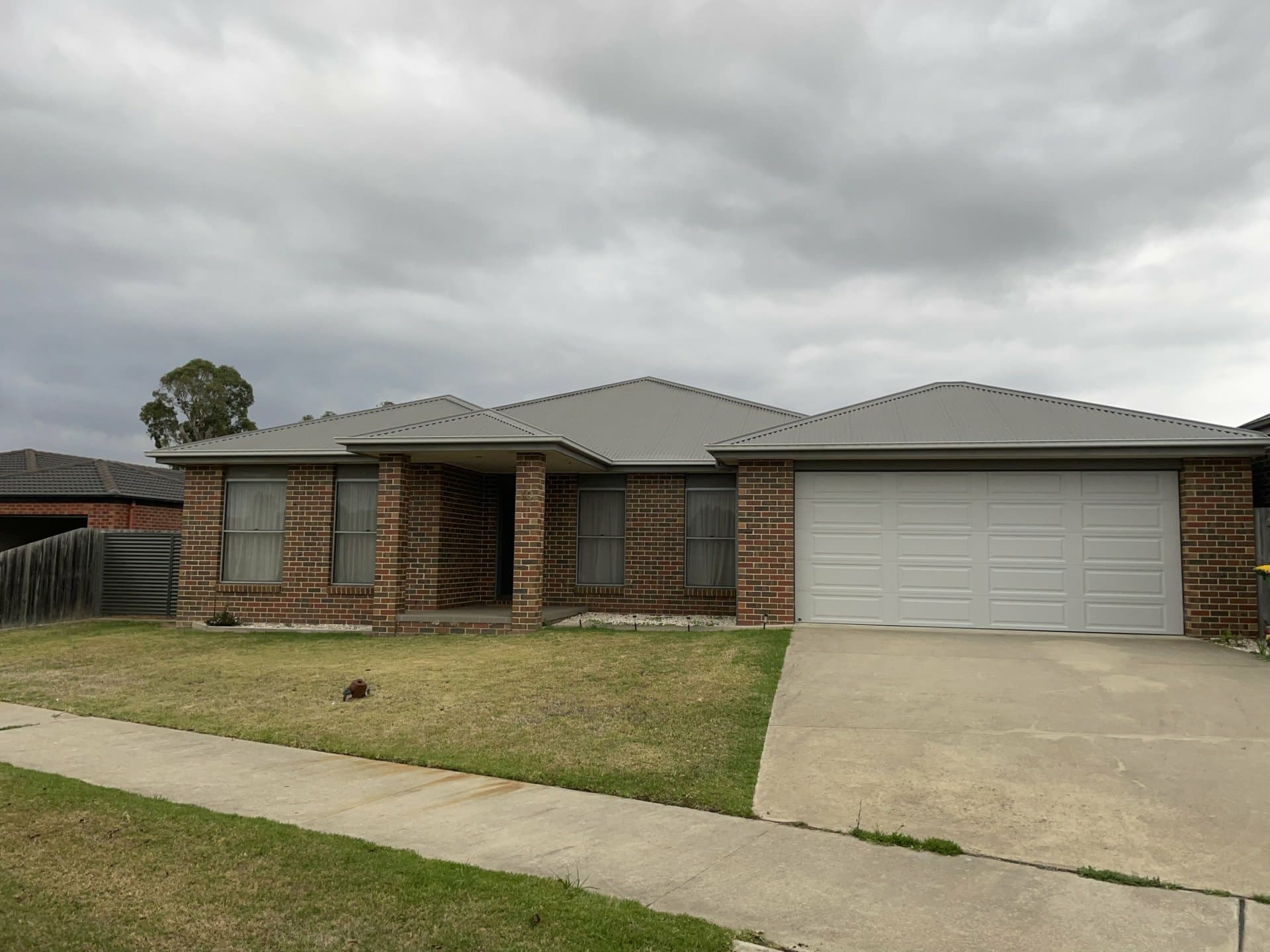10 Easternview Drive Bairnsdale VIC, Bairnsdale - Image 1