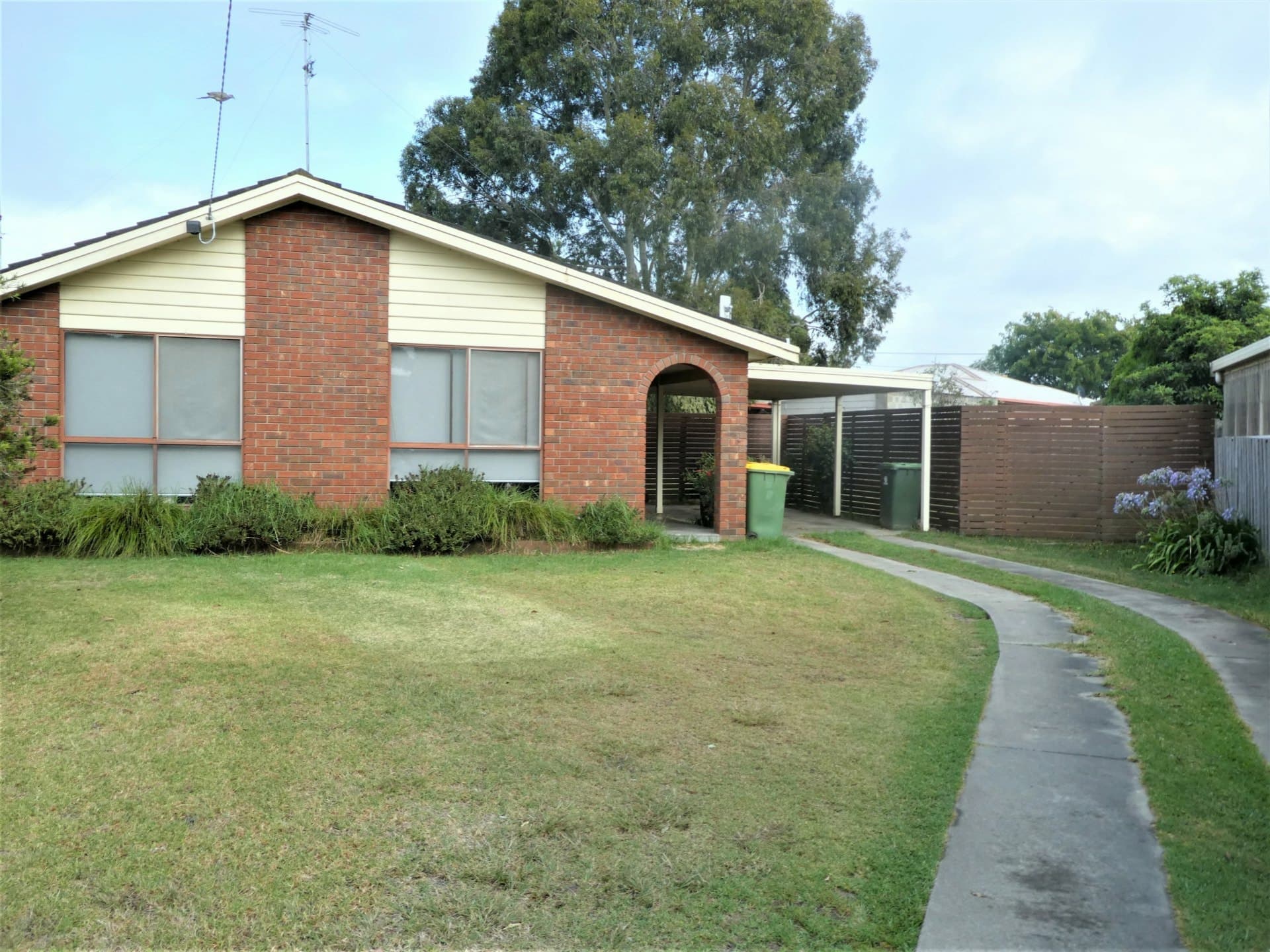 9 Arco Court, Bairnsdale, Bairnsdale - Thumbnail 2