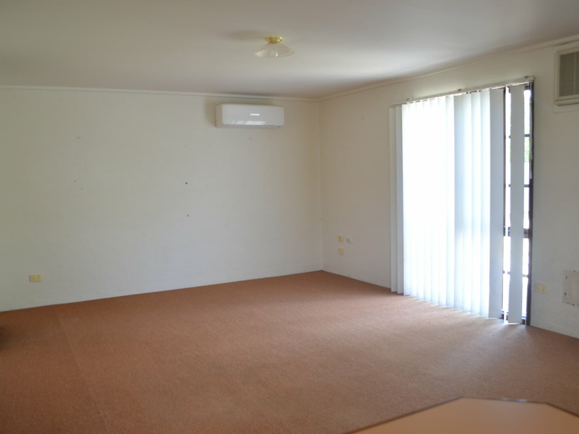 Unit 1/25  Robb Street, Bairnsdale, Bairnsdale - Thumbnail 3