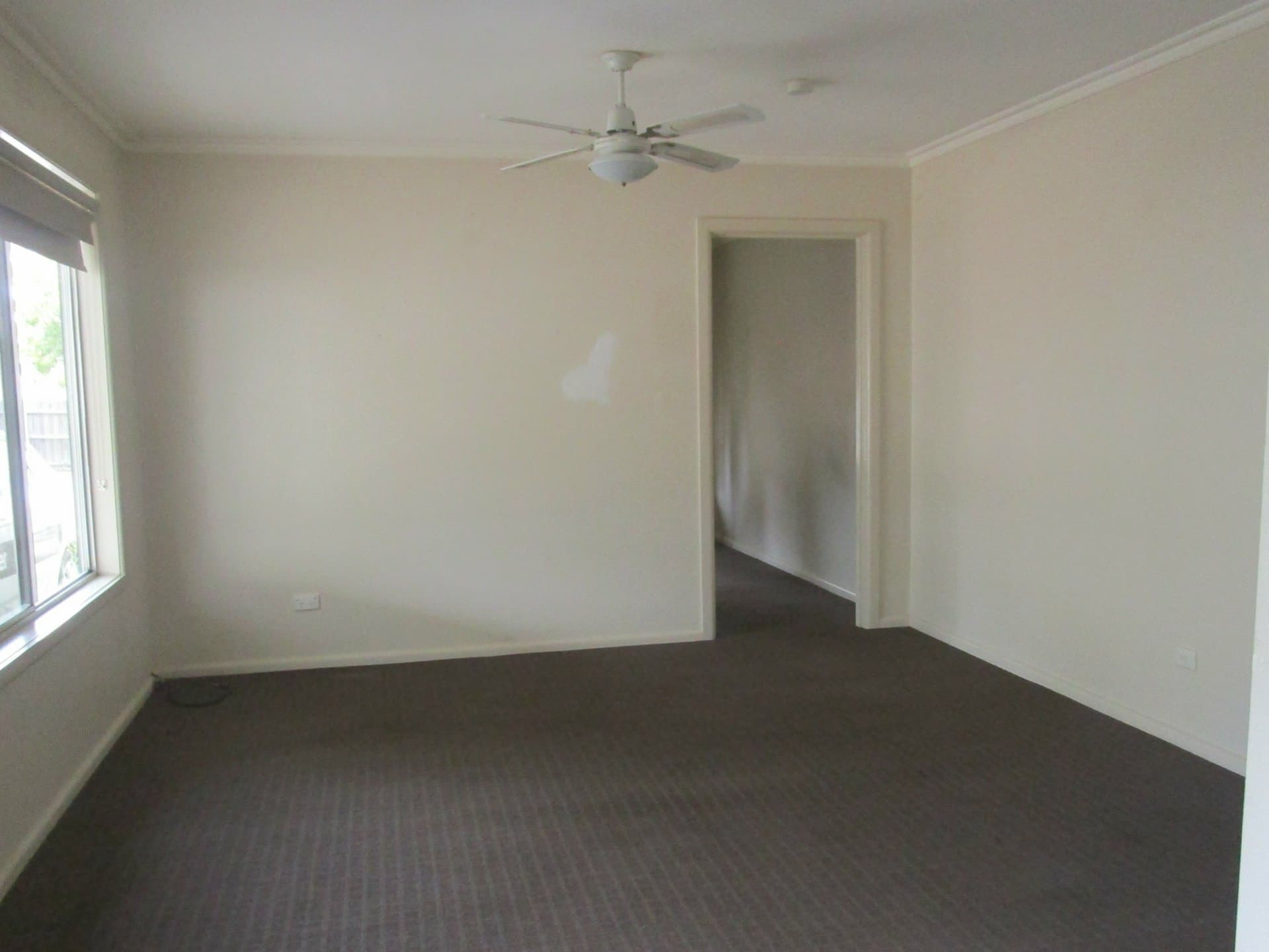 1/4 Grosvenor Court, Bairnsdale, Bairnsdale - Thumbnail 4