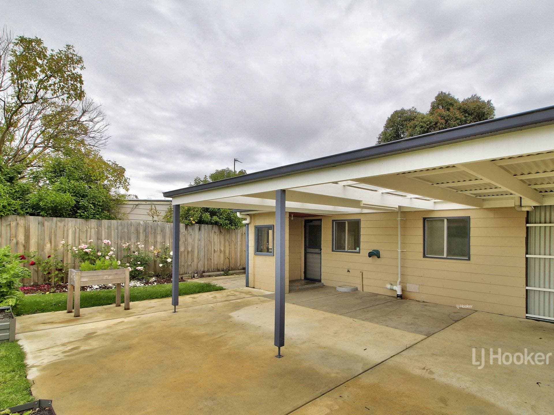 13 Swan Street, Bairnsdale, Bairnsdale - Image 1
