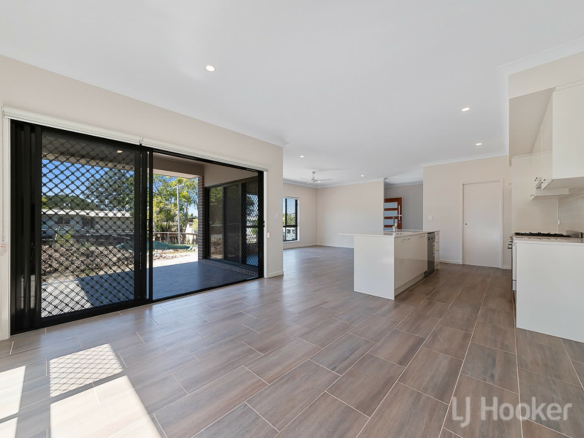 64 Wakefield Street, Bald Hills, Bald Hills - Thumbnail 2