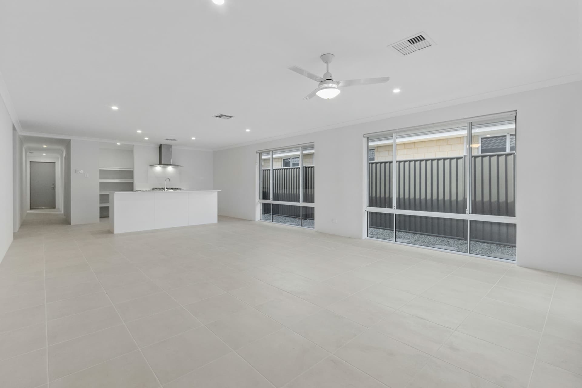 15 Hidcote Approach Baldivis WA, Baldivis - Thumbnail 6