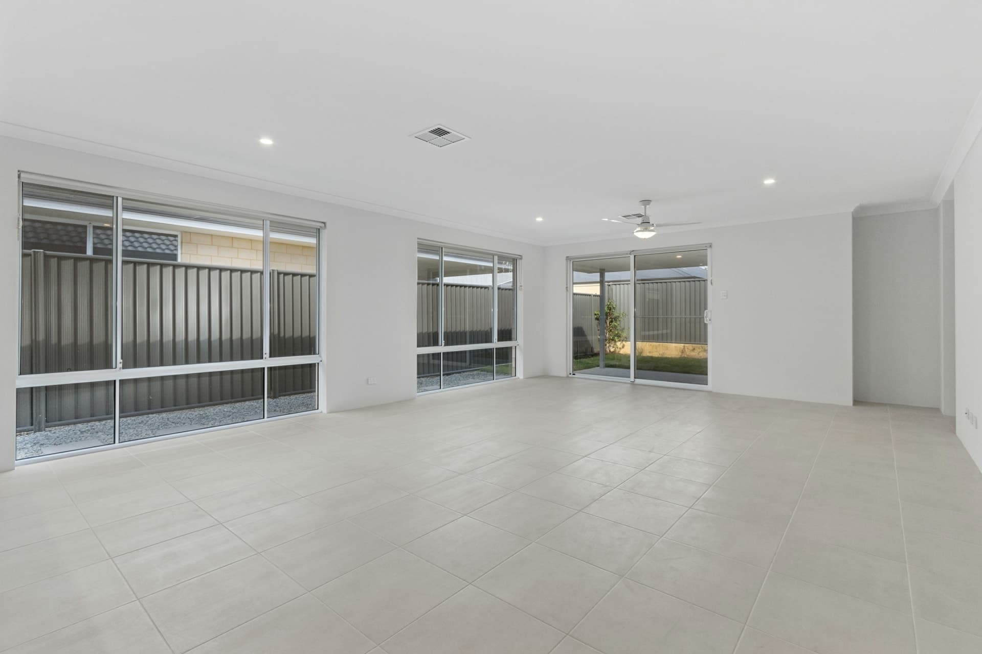 15 Hidcote Approach Baldivis WA, Baldivis - Thumbnail 7