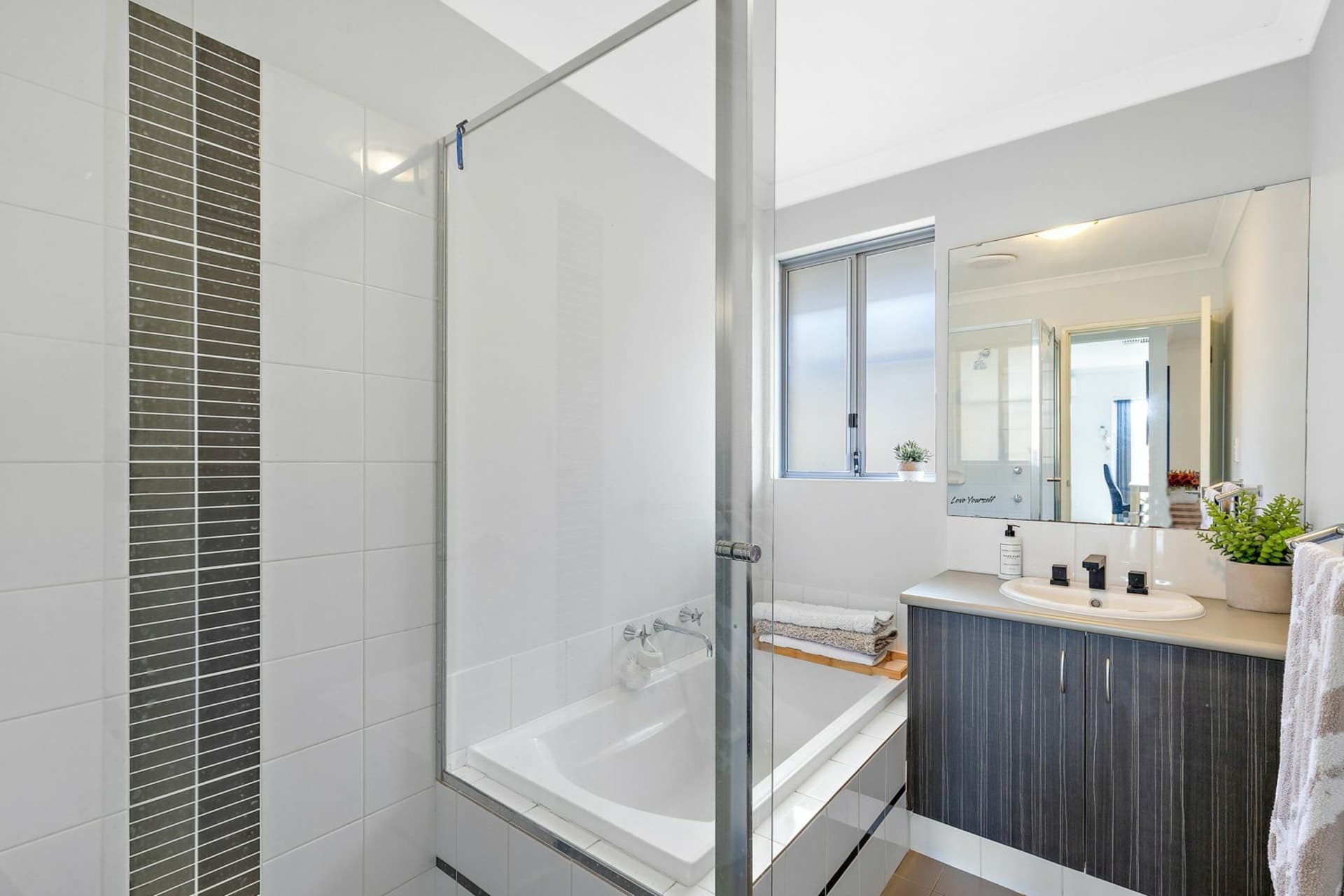27 Martindale Road, Baldivis, Baldivis - Thumbnail 5