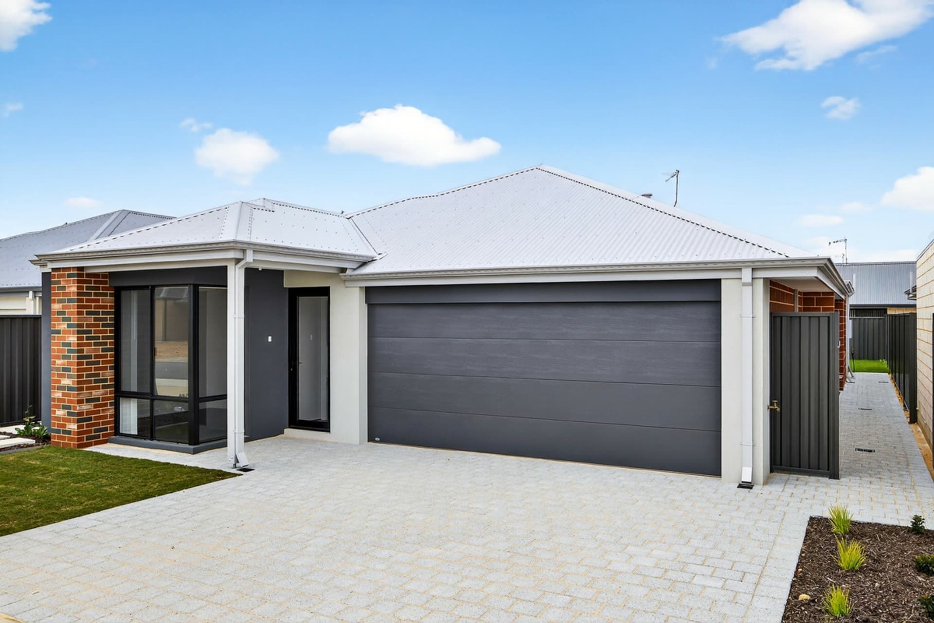 17B Goldrush Way Baldivis WA, Baldivis - Image 1