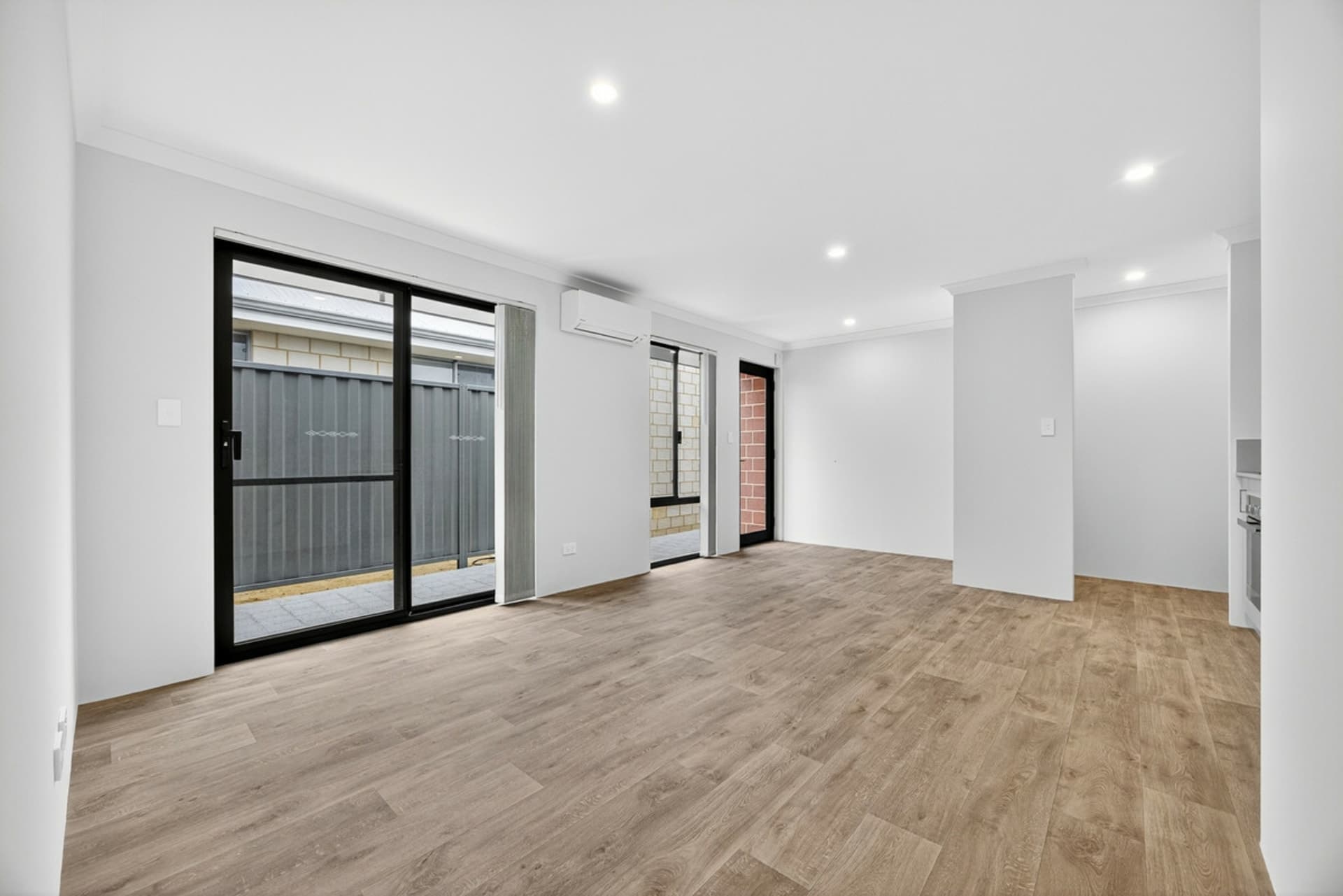 17B Goldrush Way Baldivis WA, Baldivis - Thumbnail 4