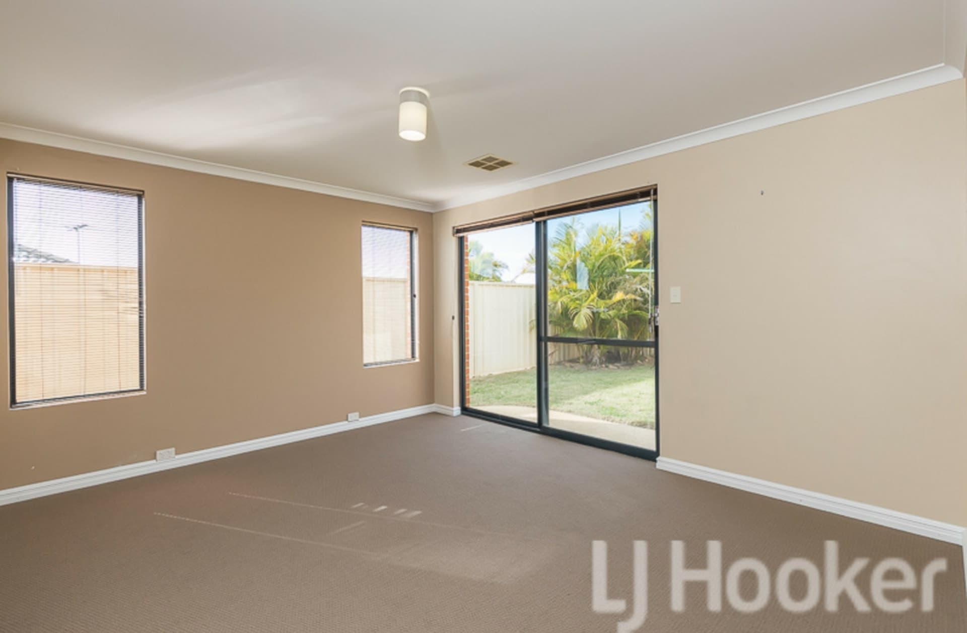 28 Battrass Loop Baldivis WA, Baldivis - Thumbnail 6