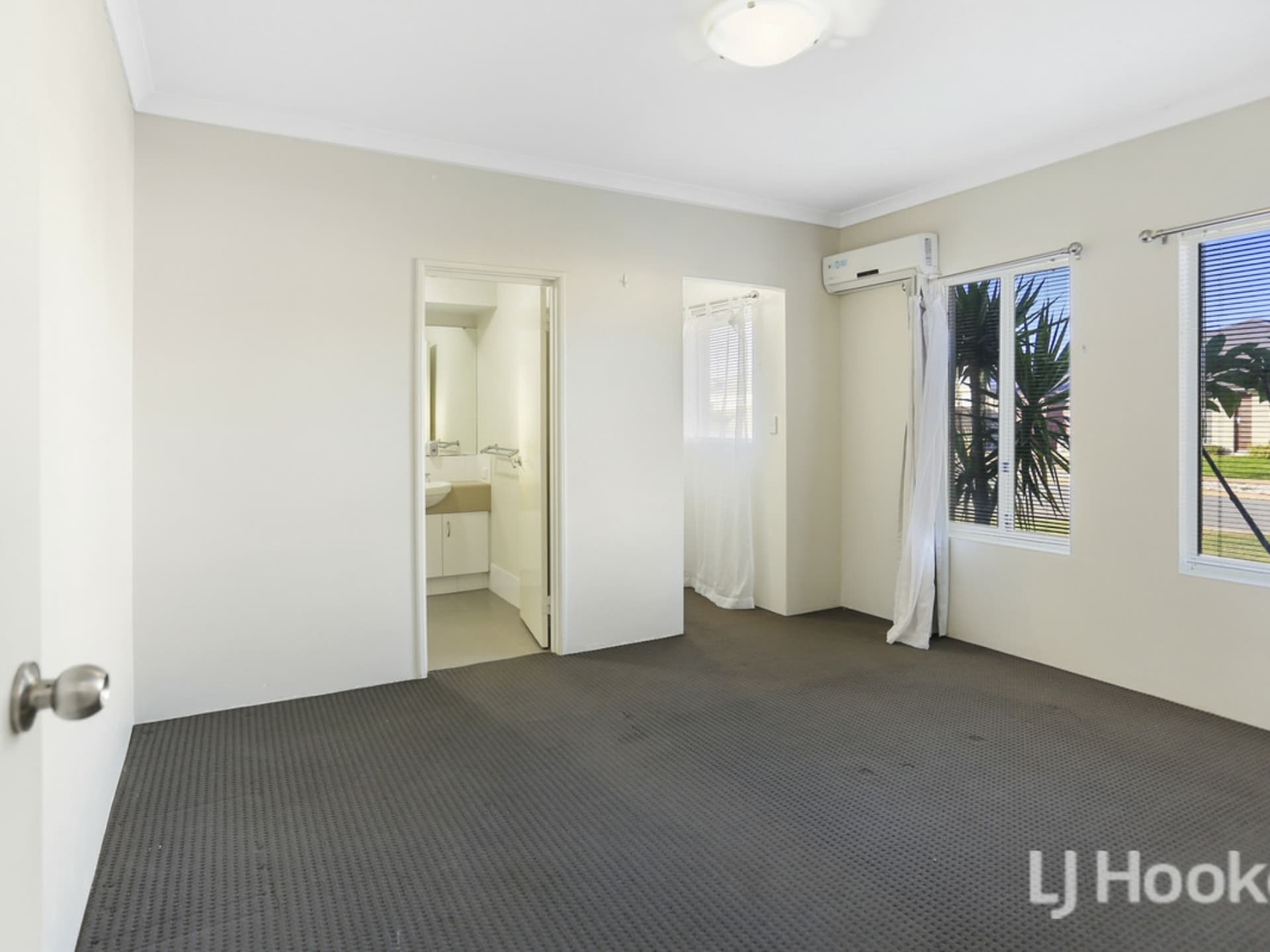 15 Martindale Road Baldivis WA, Baldivis - Thumbnail 2